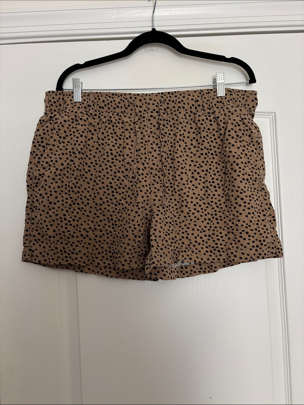 Old Navy Tan Shorts with Black Polka Dots